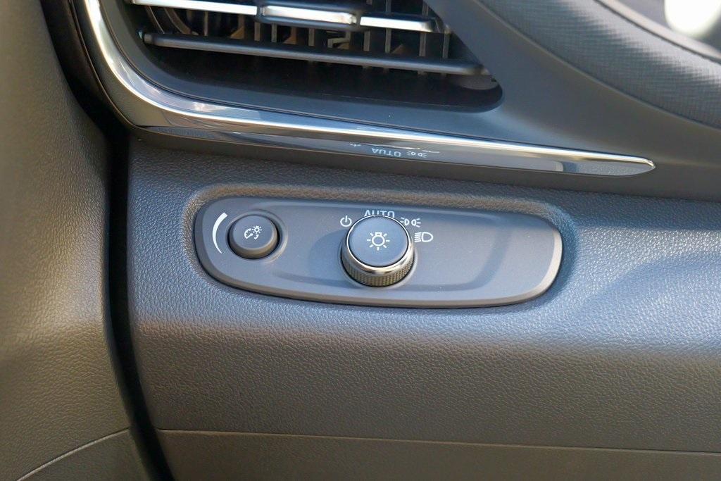 new 2026 Buick Envista car, priced at $26,585