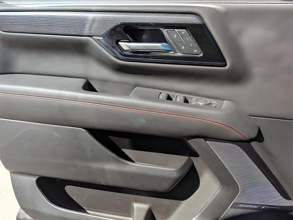 new 2025 GMC Yukon car, priced at $99,215