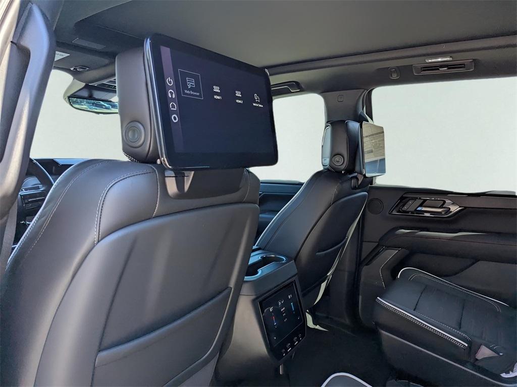 new 2025 GMC Yukon car, priced at $99,215