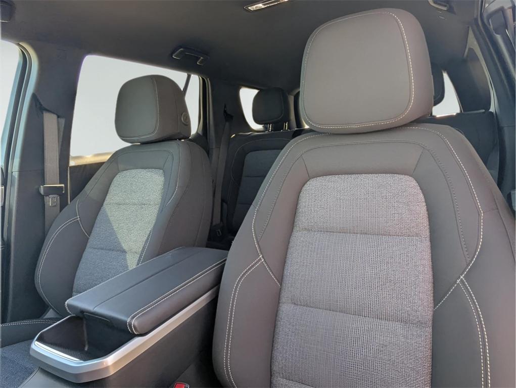 new 2025 GMC Terrain car, priced at $33,040