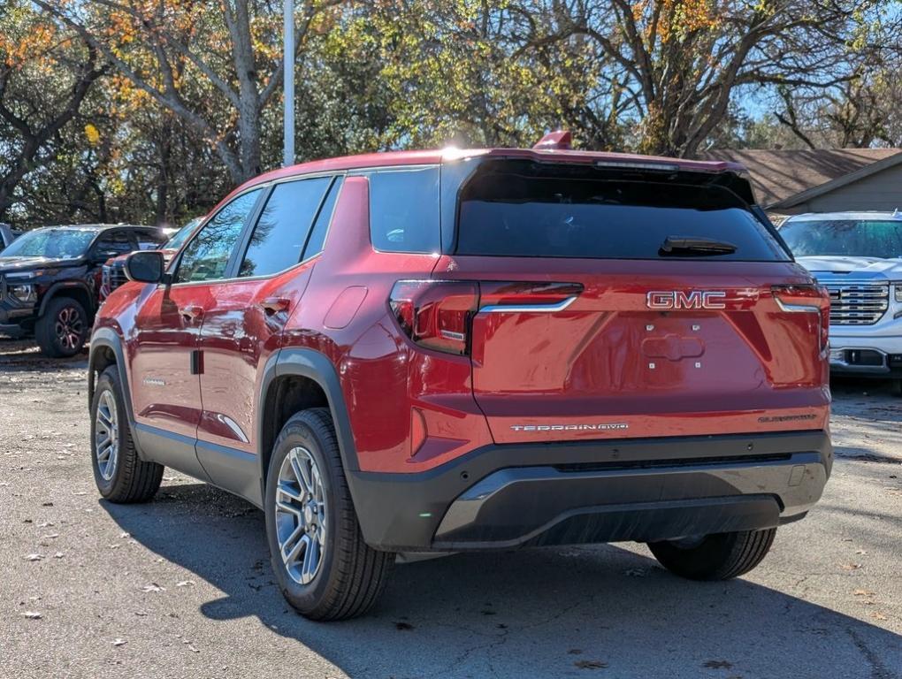 new 2025 GMC Terrain car, priced at $33,040