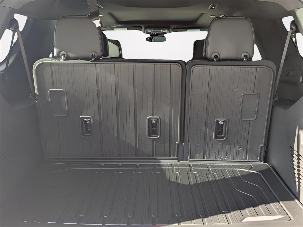 new 2025 GMC Yukon XL car, priced at $93,055