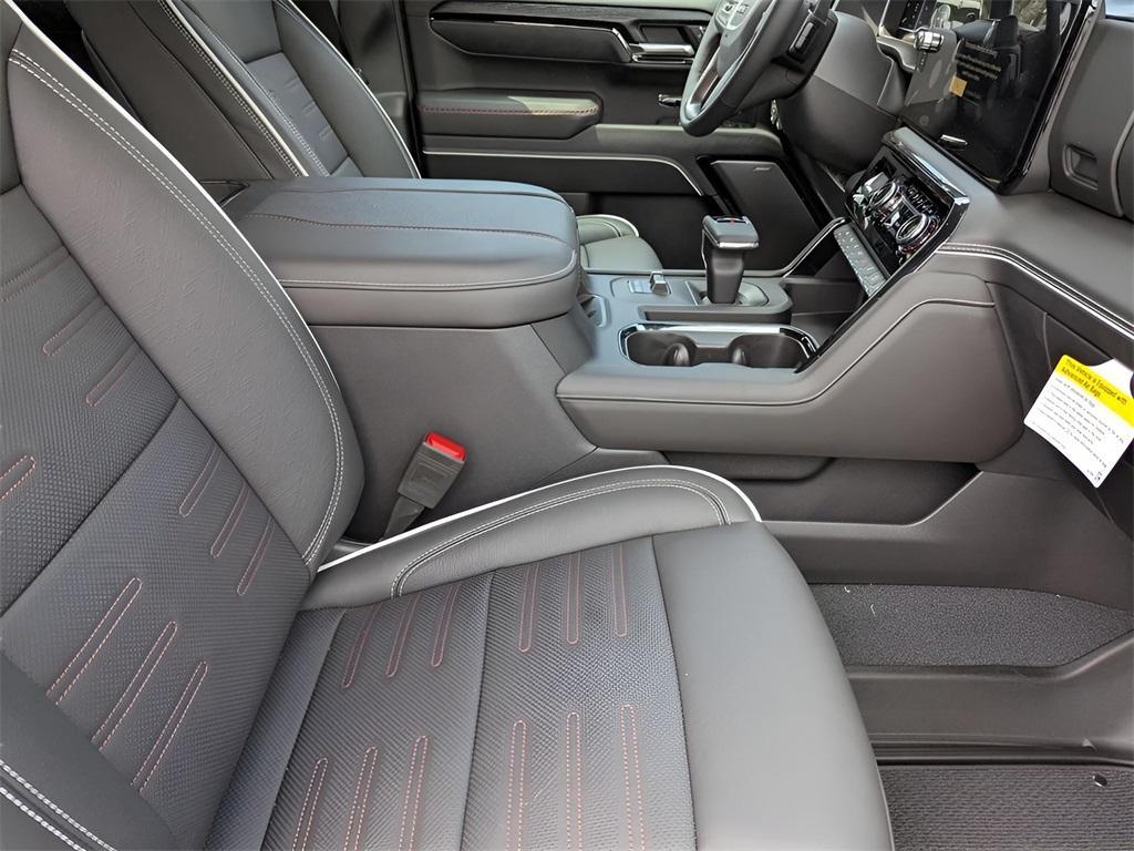 new 2025 GMC Sierra 1500 car, priced at $75,529