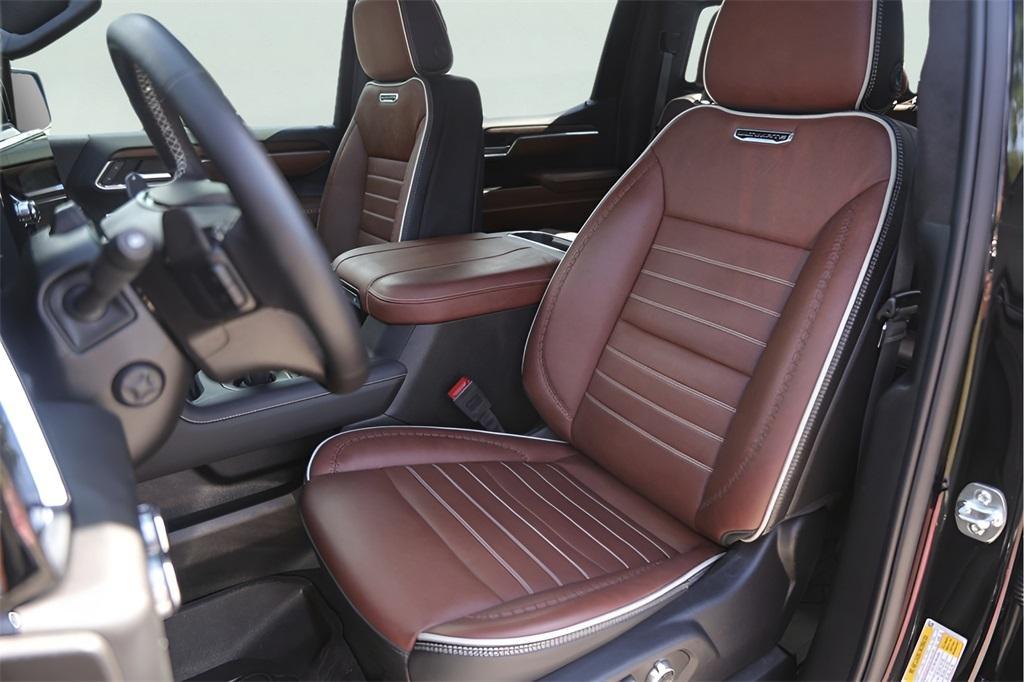 used 2025 GMC Sierra 1500 car, priced at $78,900