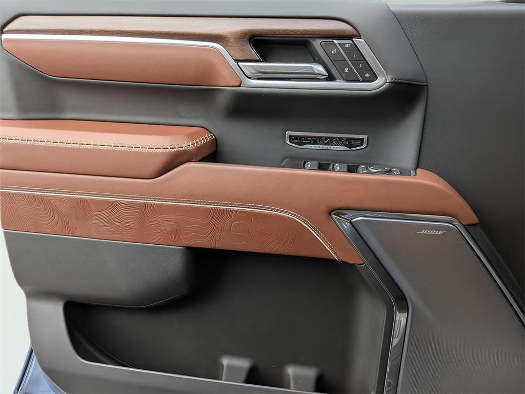 new 2025 GMC Sierra 1500 car, priced at $77,354