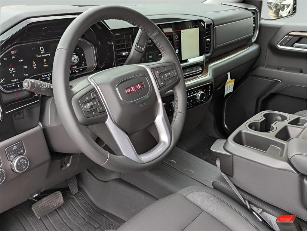 new 2025 GMC Sierra 1500 car, priced at $43,990