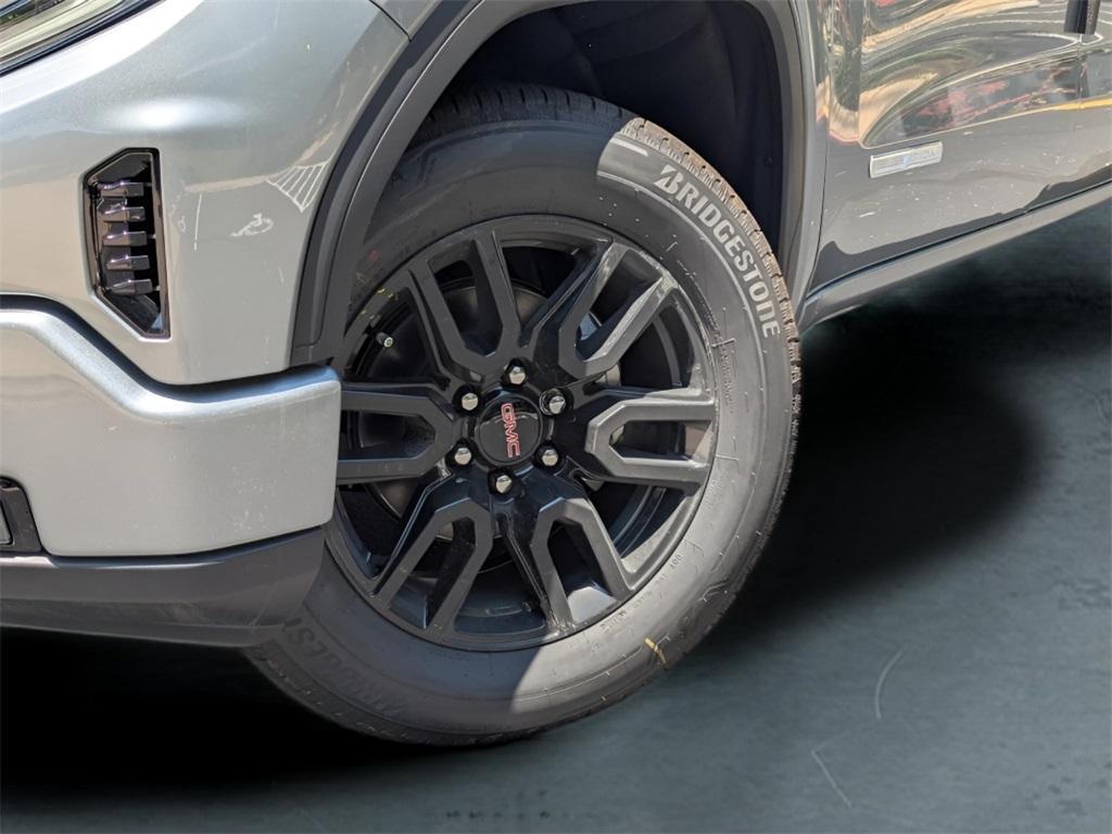new 2025 GMC Sierra 1500 car, priced at $43,815