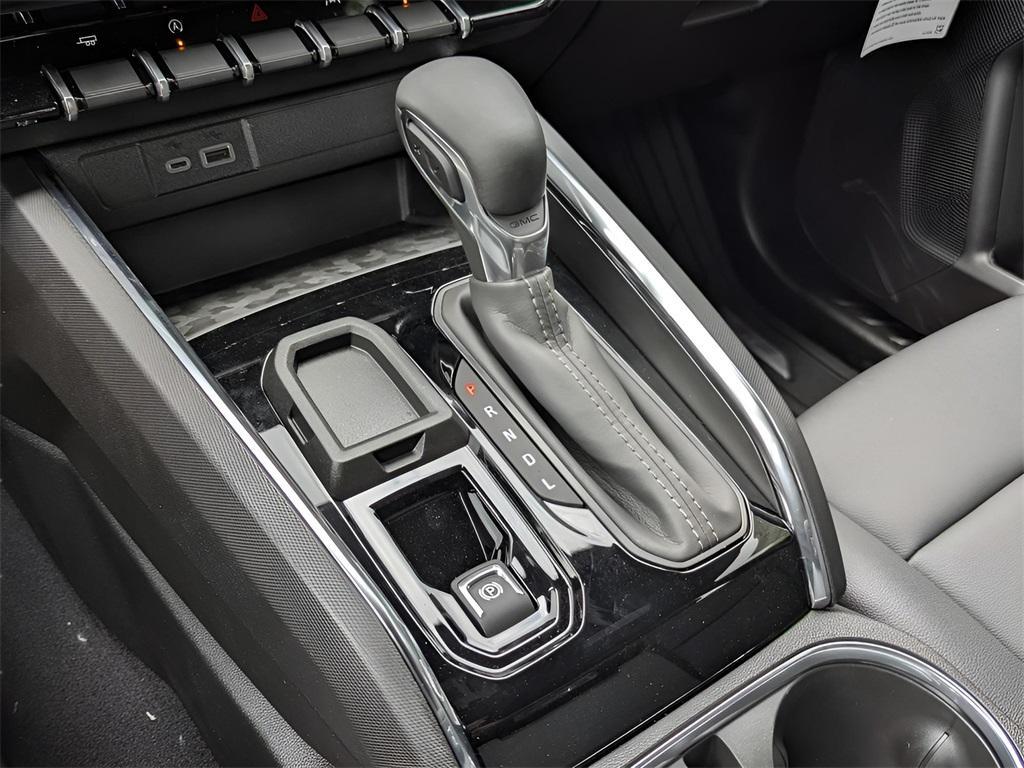 new 2025 GMC Canyon car, priced at $42,470