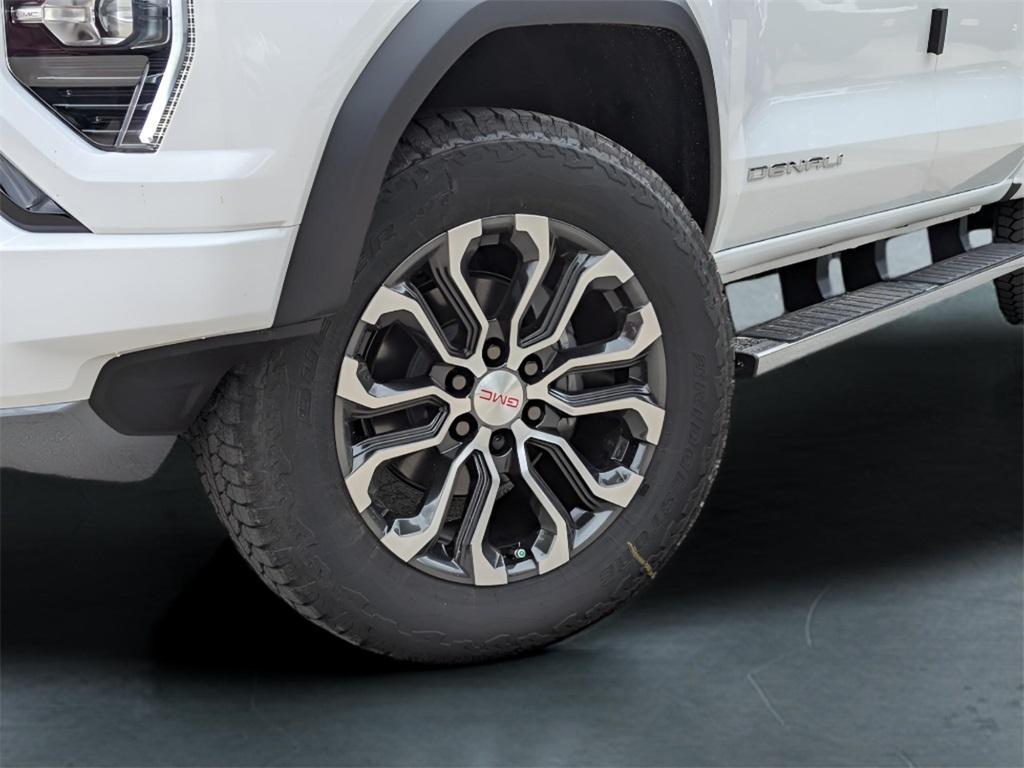 new 2025 GMC Canyon car, priced at $55,564