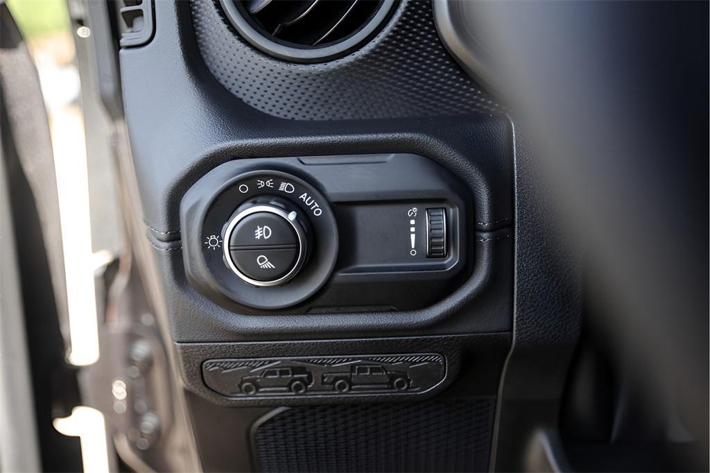 used 2024 Jeep Gladiator car, priced at $50,900