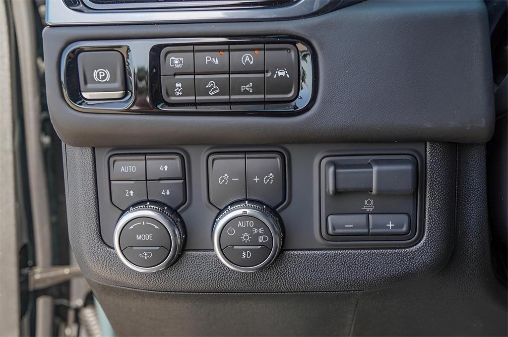 new 2025 GMC Yukon car, priced at $101,634
