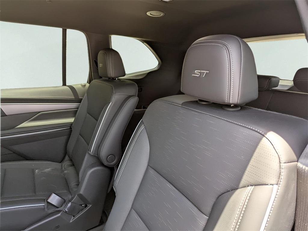 new 2025 Buick Enclave car, priced at $44,825