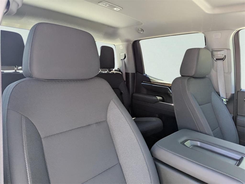 new 2025 GMC Sierra 1500 car, priced at $42,995