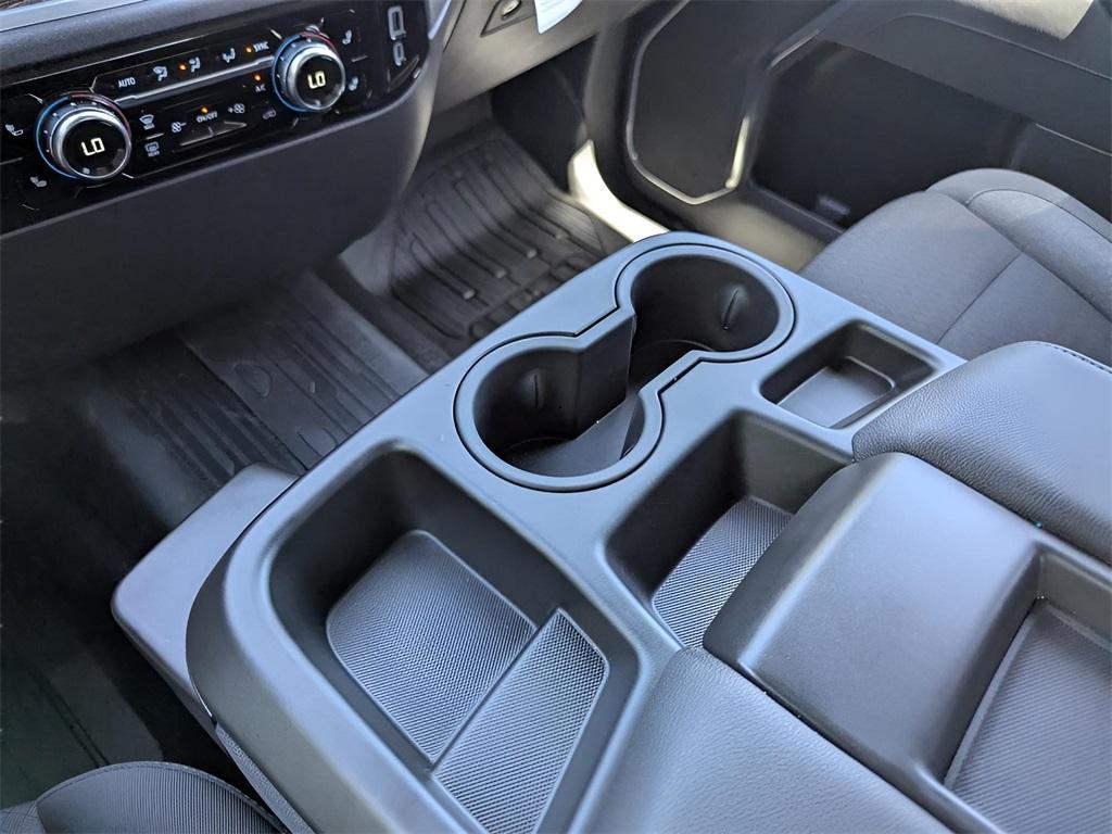 new 2025 GMC Sierra 1500 car, priced at $42,995