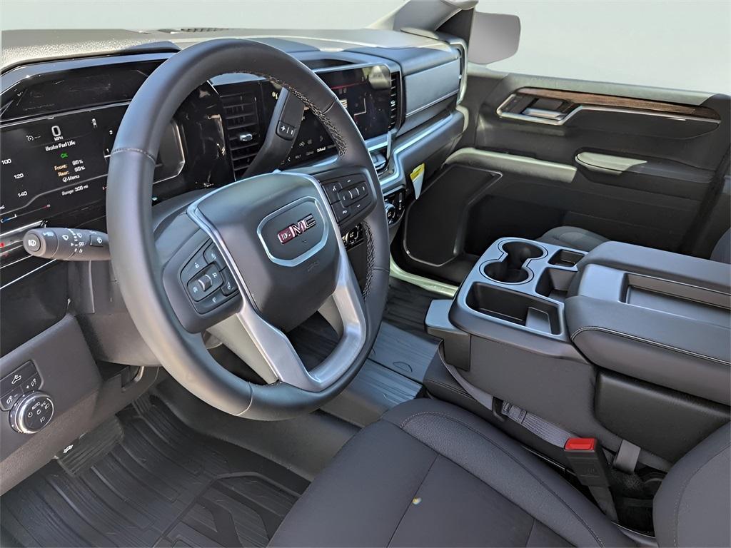 new 2025 GMC Sierra 1500 car, priced at $41,495