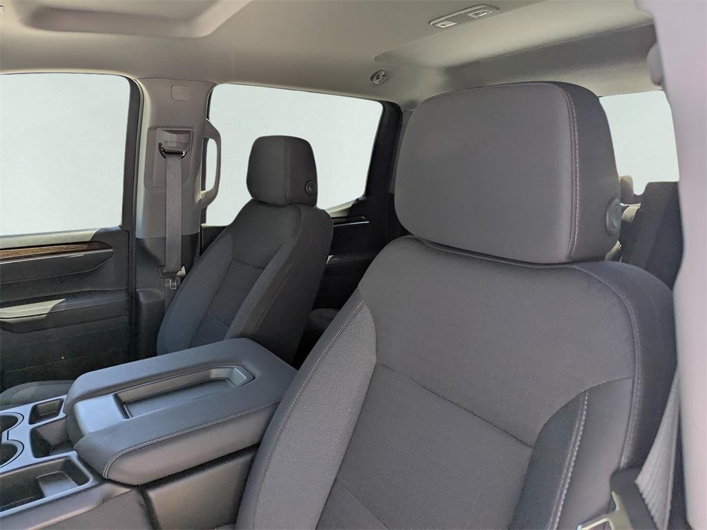 new 2025 GMC Sierra 1500 car, priced at $41,495