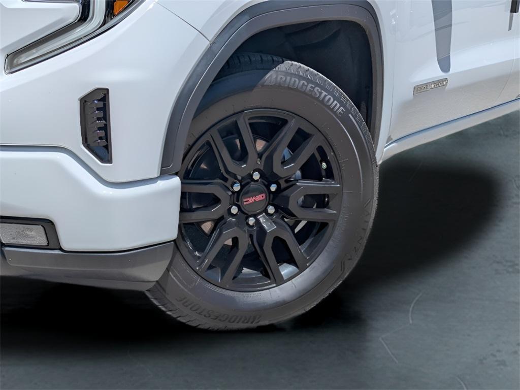 new 2025 GMC Sierra 1500 car, priced at $41,495