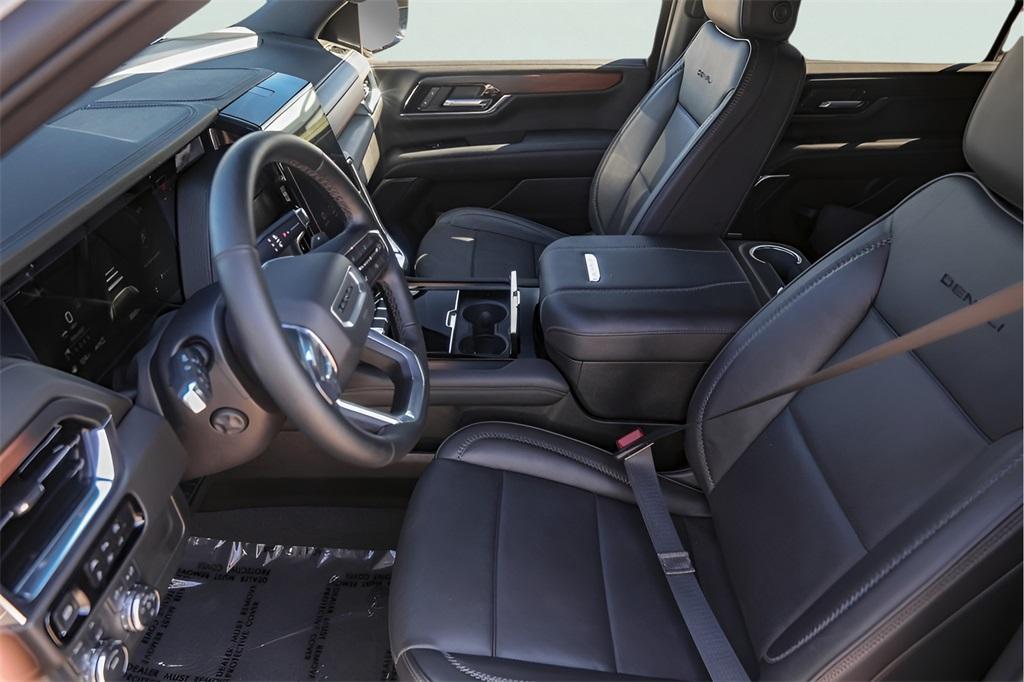 used 2025 GMC Yukon XL car, priced at $83,872