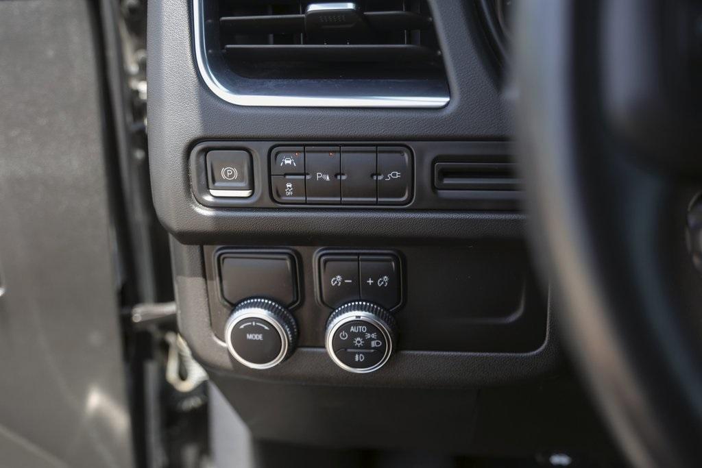 used 2021 GMC Yukon XL car, priced at $54,900