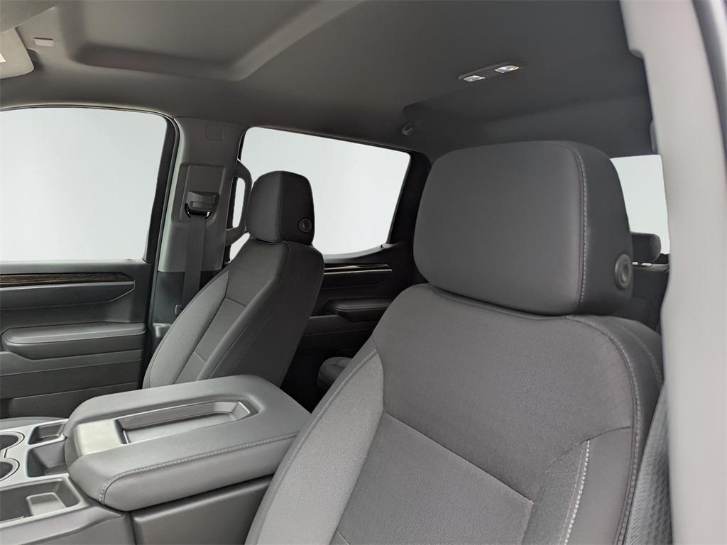 new 2025 GMC Sierra 1500 car, priced at $47,490