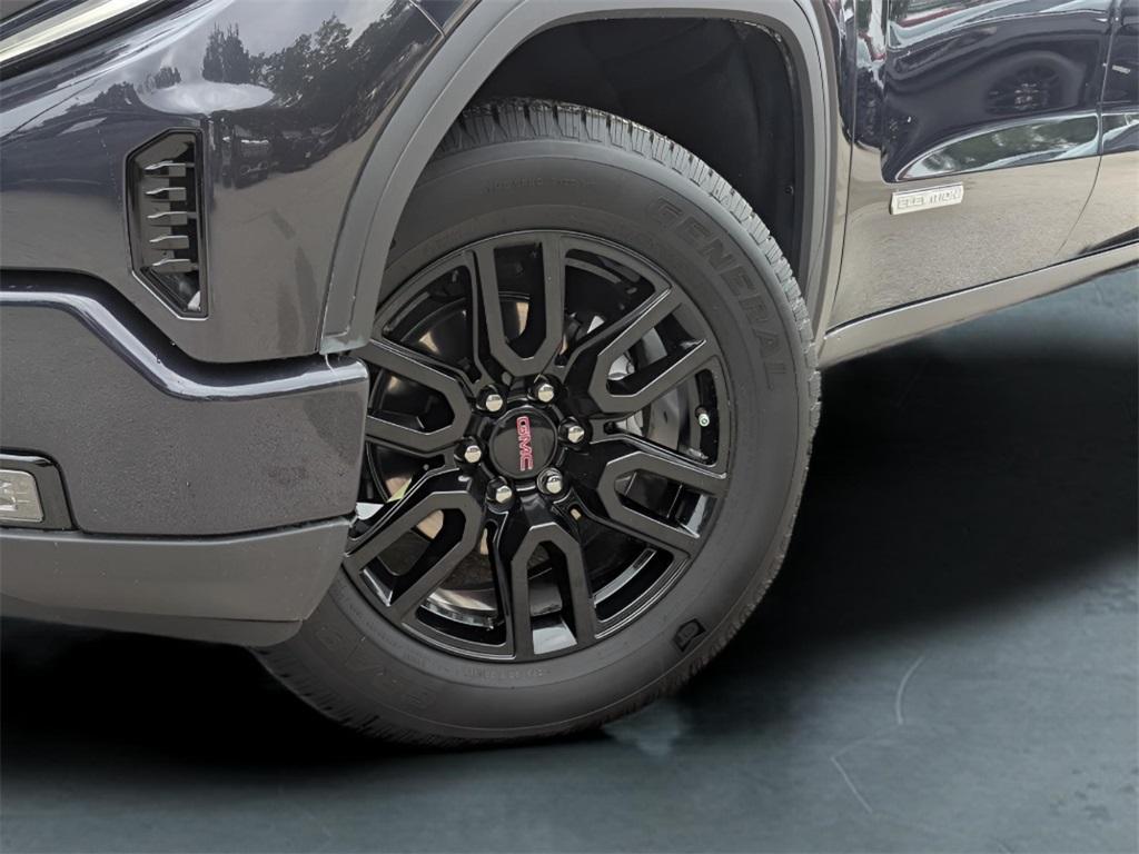 new 2025 GMC Sierra 1500 car, priced at $47,490