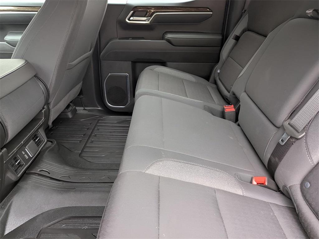 new 2025 GMC Sierra 1500 car, priced at $47,490
