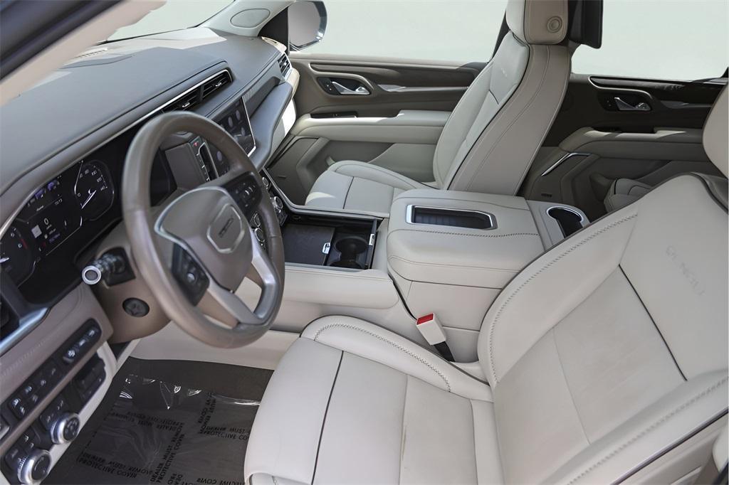 used 2021 GMC Yukon car, priced at $49,698