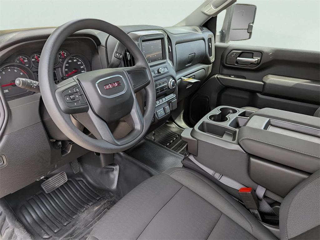 new 2025 GMC Sierra 2500 car, priced at $47,680