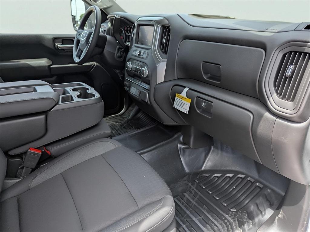 new 2025 GMC Sierra 2500 car, priced at $47,680