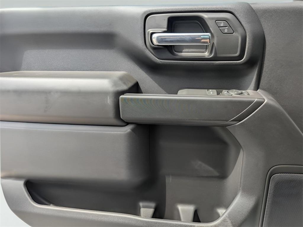 new 2025 GMC Sierra 2500 car, priced at $48,430