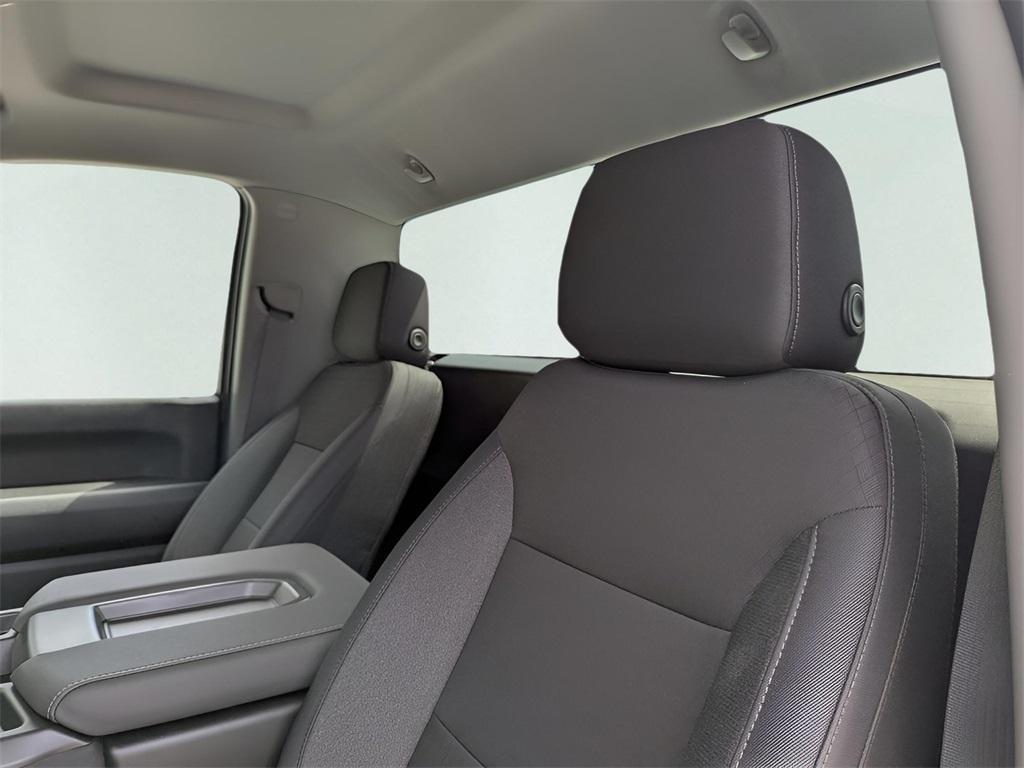 new 2025 GMC Sierra 2500 car, priced at $47,680