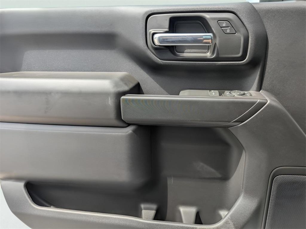 new 2025 GMC Sierra 2500 car, priced at $47,680