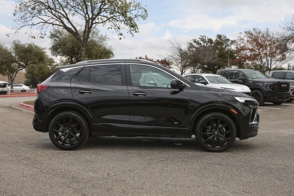 used 2025 Buick Encore GX car, priced at $26,900