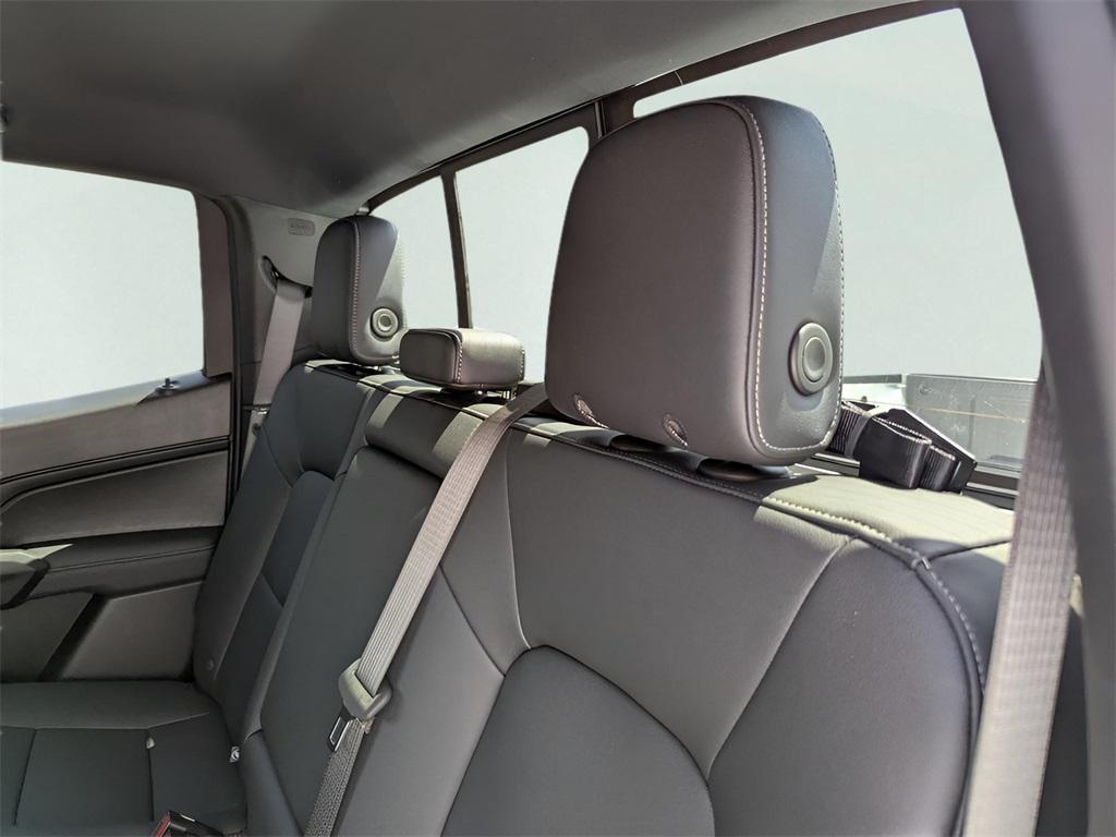 new 2025 GMC Canyon car, priced at $42,975