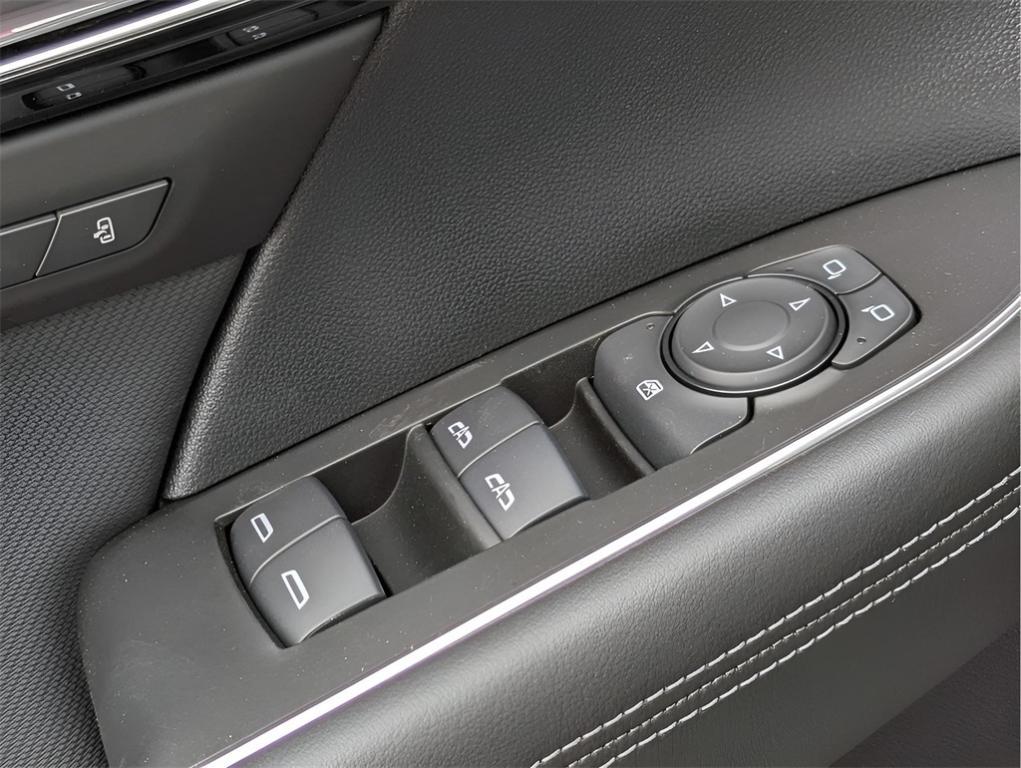 new 2025 Buick Envision car, priced at $35,935