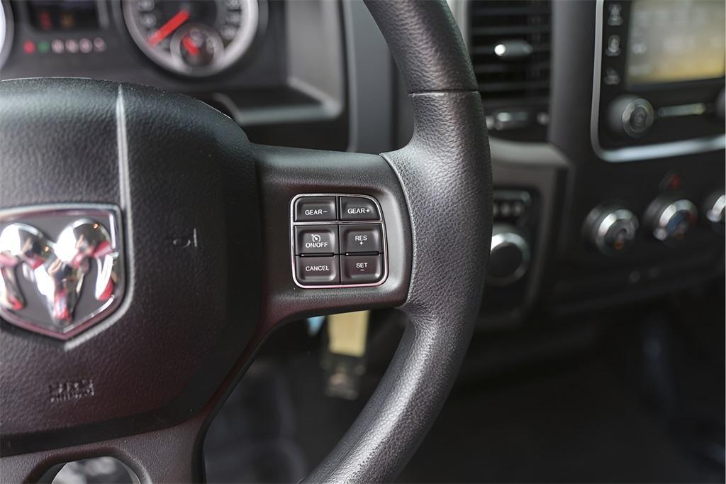 used 2020 Ram 1500 Classic car, priced at $21,900