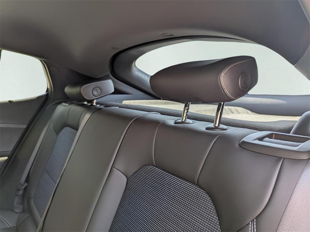 new 2025 Buick Envista car, priced at $24,355