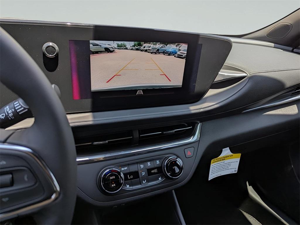new 2025 Buick Envista car, priced at $27,355