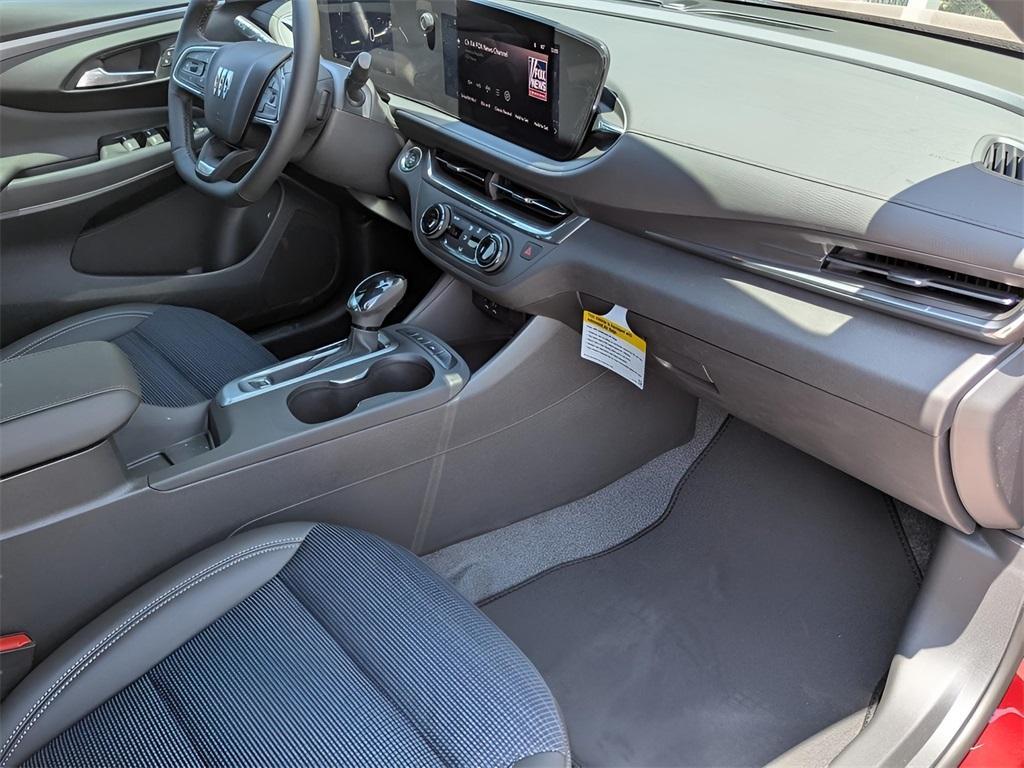 new 2025 Buick Envista car, priced at $27,355