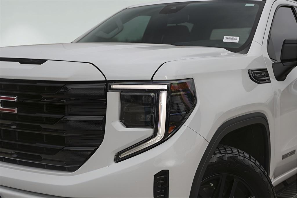 used 2023 GMC Sierra 1500 car, priced at $45,900
