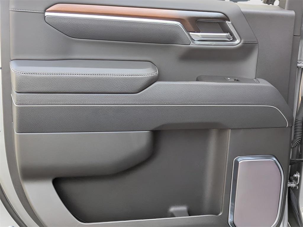 new 2026 GMC Sierra 1500 car, priced at $69,105