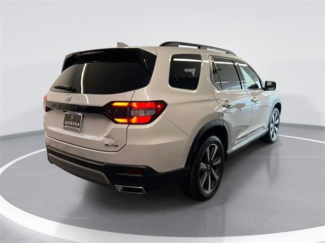used 2023 Honda Pilot car, priced at $39,187