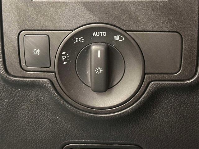 used 2022 Mercedes-Benz Metris car, priced at $33,653