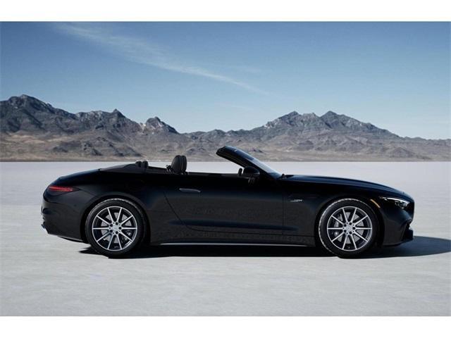 new 2025 Mercedes-Benz AMG SL 43 car, priced at $113,950