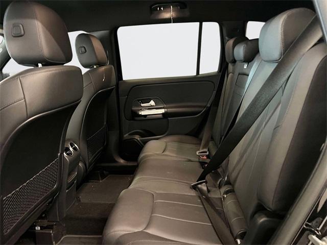 used 2022 Mercedes-Benz GLB 250 car, priced at $32,389