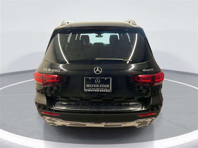 used 2022 Mercedes-Benz GLB 250 car, priced at $32,389
