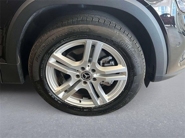 used 2022 Mercedes-Benz GLB 250 car, priced at $32,389