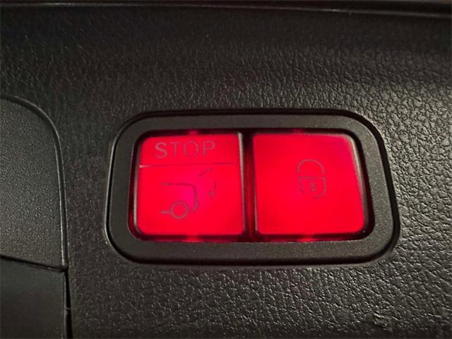 used 2022 Mercedes-Benz GLE 350 car, priced at $42,933
