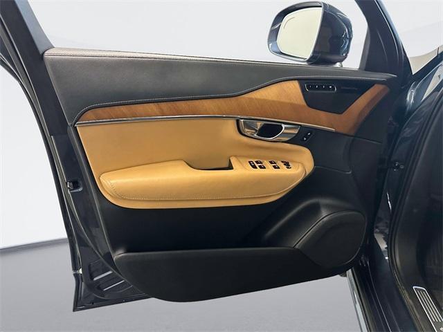 used 2020 Volvo XC90 Hybrid car, priced at $32,587