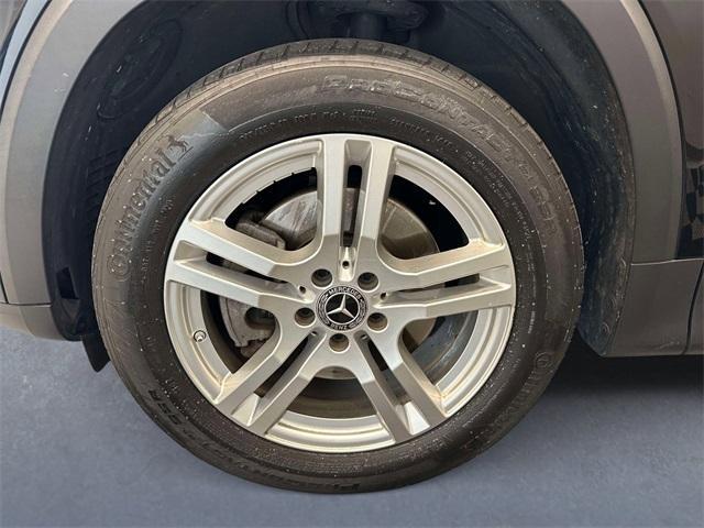 used 2021 Mercedes-Benz GLB 250 car, priced at $27,271